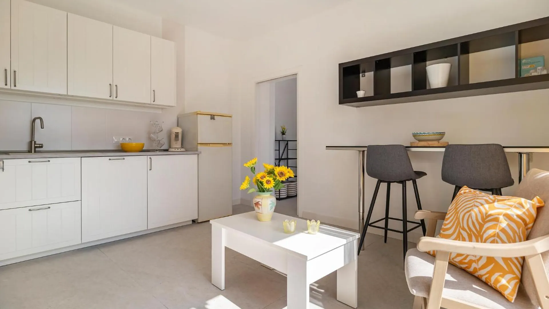 1 Bedroom Gorgeous Home In Arenas